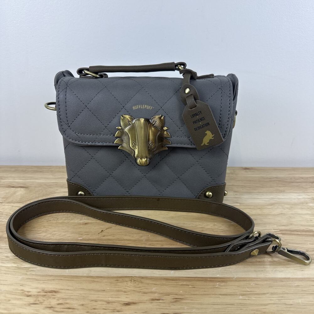 BIOWORLD HARRY POTTER HOGWARTS TRUNK SATCHEL HANDBAG HUFFLEPUFF